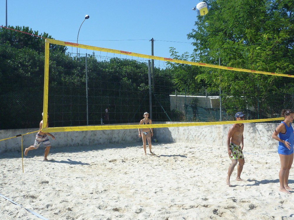 gal/saison 2009-2010/second_tournoi_beach/P1040561.JPG